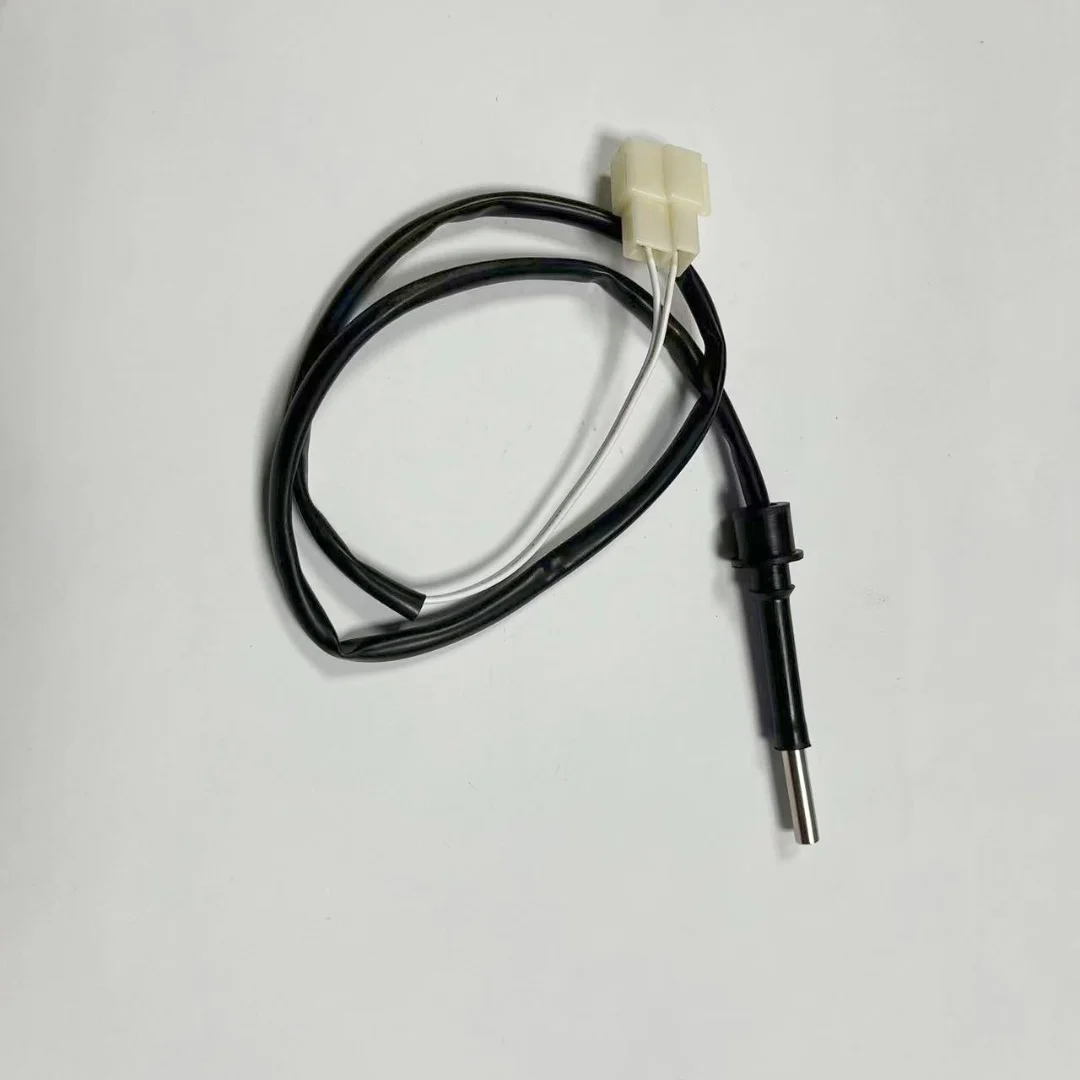 2Pcs air conditioner temperature sensor is suitable for bus bus school bus accessories 5K with plug