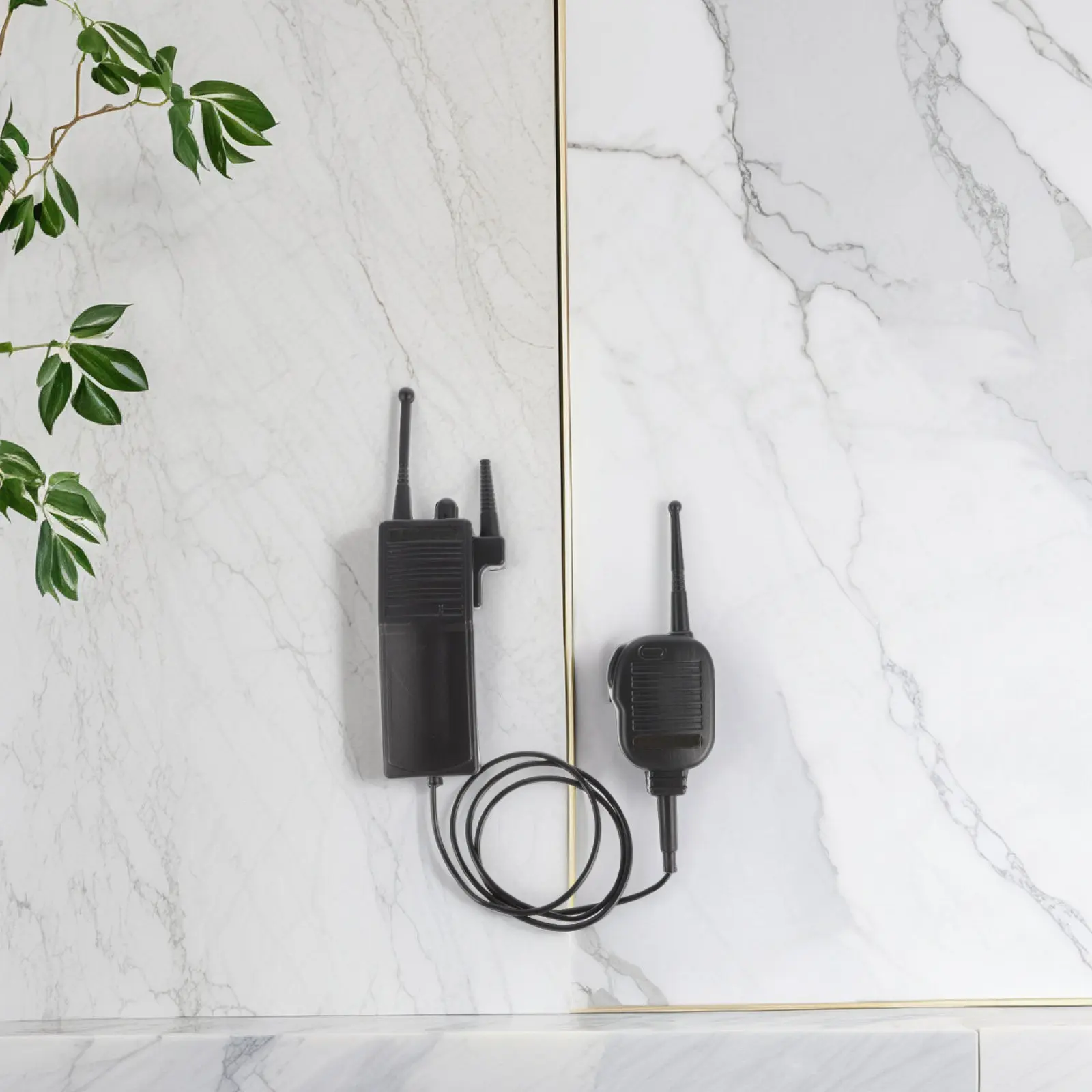 

1Set Halloween Party Trick Prop Fake Interphone Artificial Walkie Durable Portable Buckle Design Supply