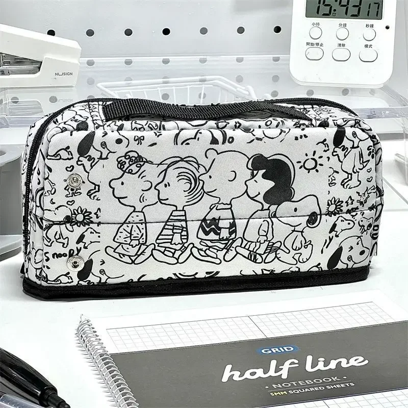 Snoopy Cartoon Cute Pen Bag Student Snoopy Stationery Bag Large Capacity Portable Pencil Case Women\'s Anime Kawaii Makeup Bag