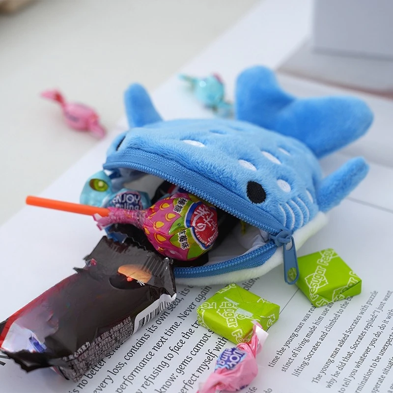Cute Heart Shark Coin Purse Lovely Mini Storage Pouch Decorative Bag Charm for Girls Sweet Small Gift for Daily Accessories