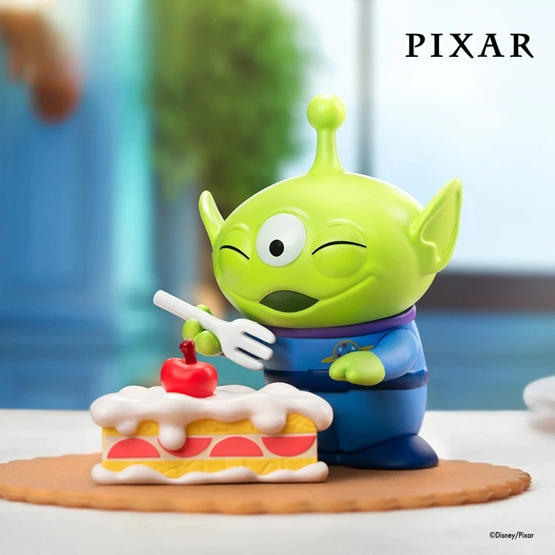 Miniso Disney Pixar Alien Immersive Experience Series Blind Box Figure Desktop Scene Ornament Creative Children's Birthday Gift