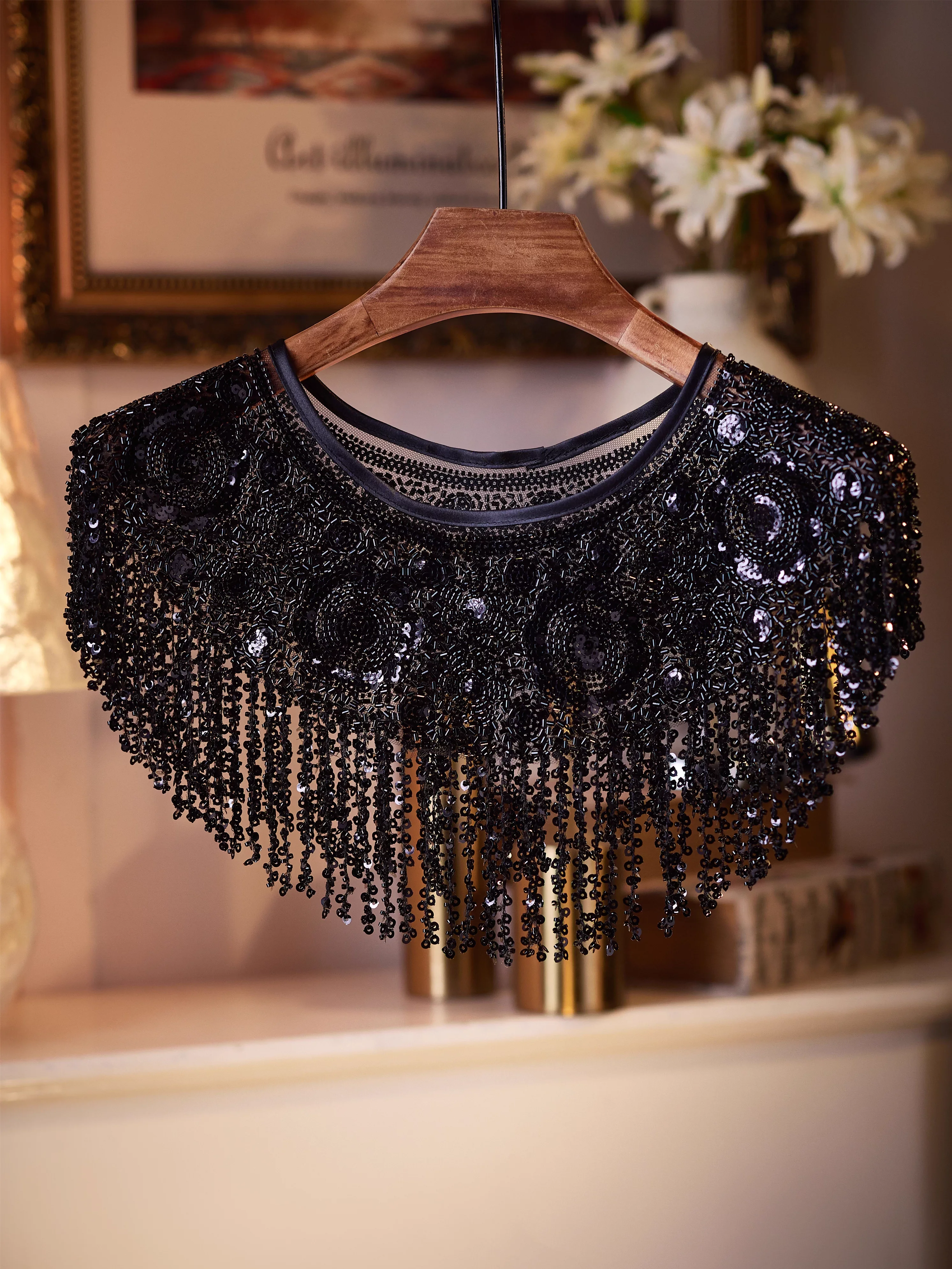 Women's Vintage Sequins Beaded Black Tassel Pashmina Female Chinese Style Show Cosplay Party Shawl Cloak Collar R2522