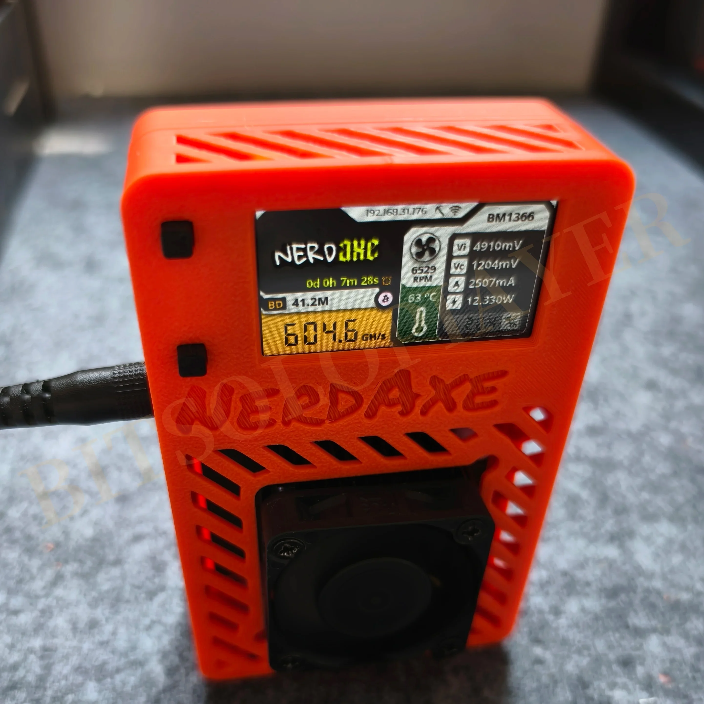 NerdAxe Bitaxe Ultra BM1366 Asic Chip 500Gh/s Full Kit With Lilygo Display Bitcoin ASIC Micro Miner Lottery Miner