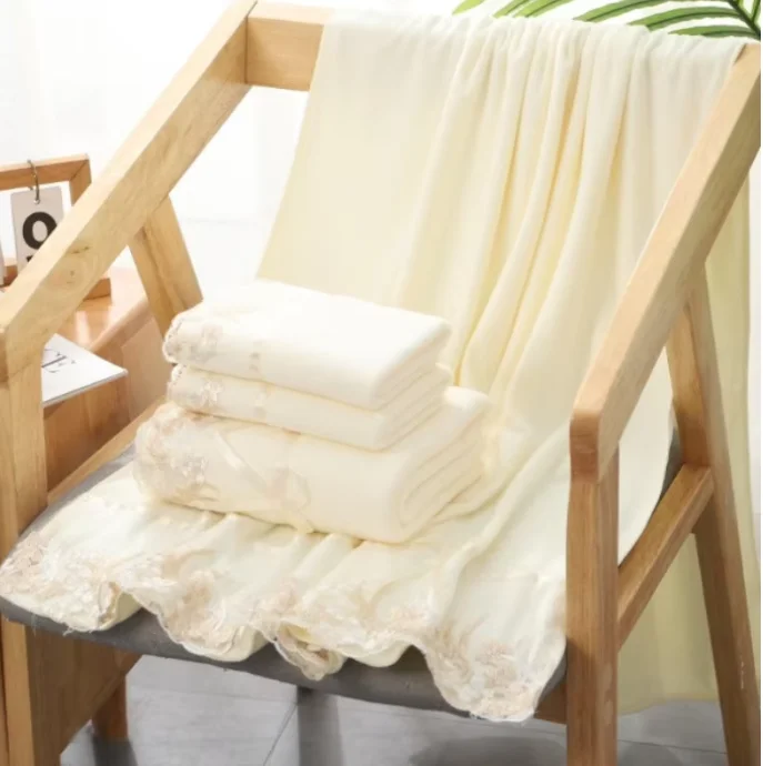 3pcs/set Quick Dry Microfiber Embroidered Towel Set Solid Color 75x35cm Face Towels + 140x70cm Bath Towel - Bathroom Essentials