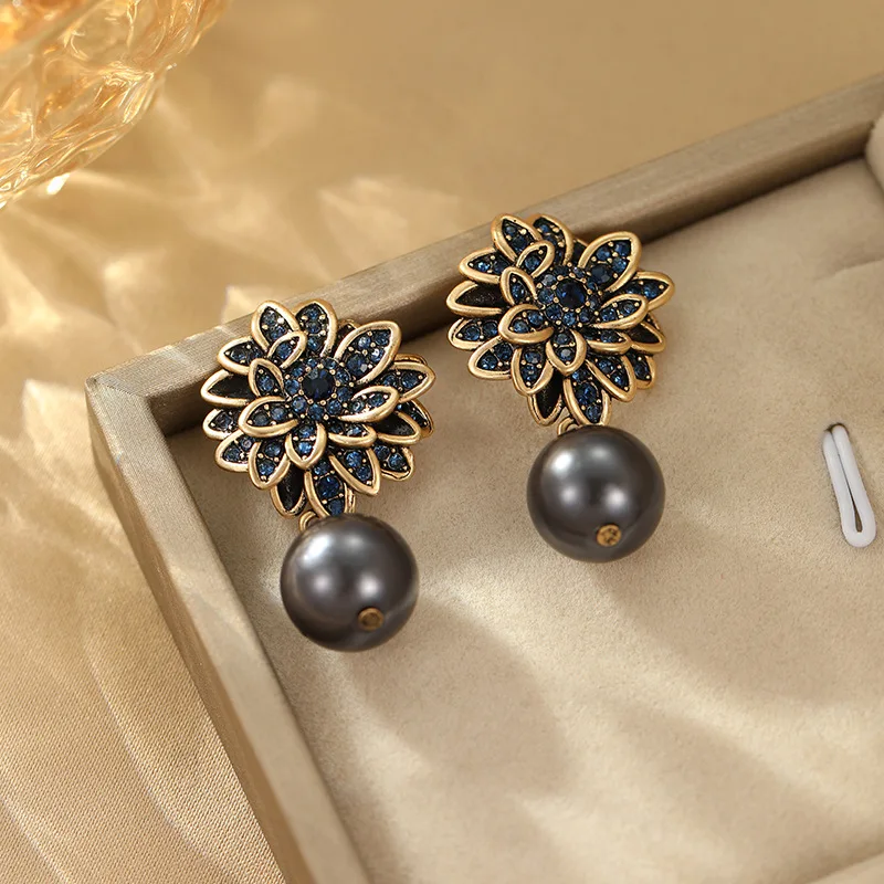 Pearl earrings with S925 Silver Needle for women,New French simple and Light luxury Personality Fashion jewelry