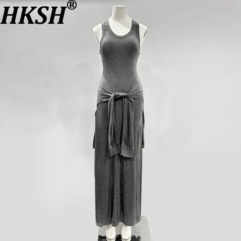 HKSH 2026 Spring Summer New Women's Long Dress Sleeveless Solid Color Fake Two-Piece Lace-up Waist Pleated Elegant Dresses H2590