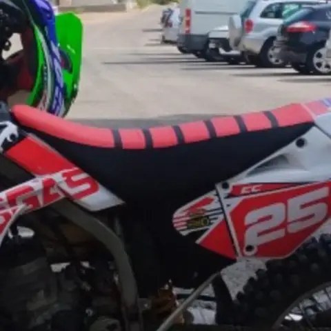 오토바이 소프트 시트 커버 고무 베타 가스 가스 XC EC 2T 4T 125 200 250 300 E4 FSE/FSR Sherco 250 450 510 SE SE-F SE-R SEF-R