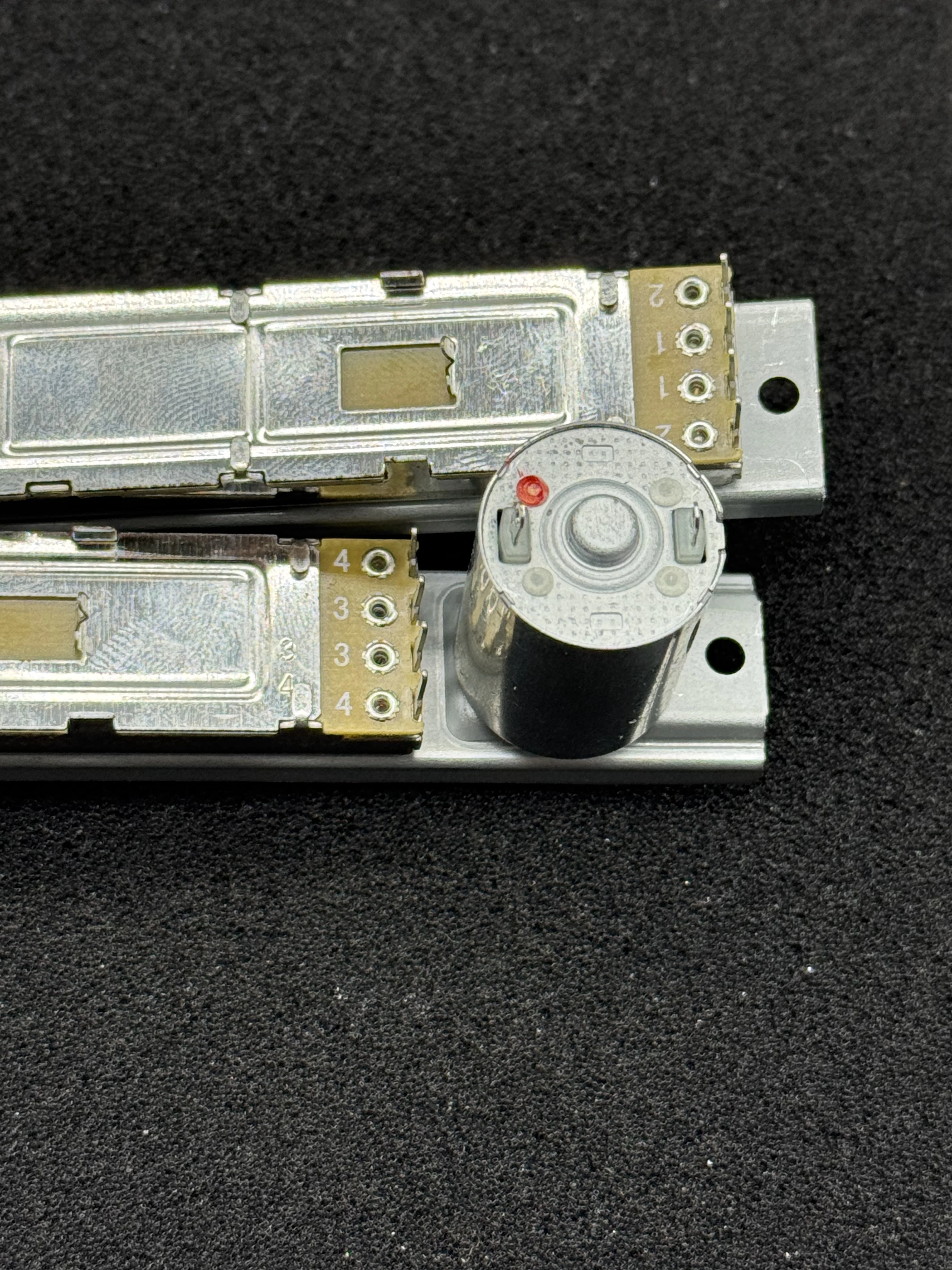 Suitable for Behringer X32 digital mixer motorized fader COMPACT 8-pin sliding fader potentiometer B10K