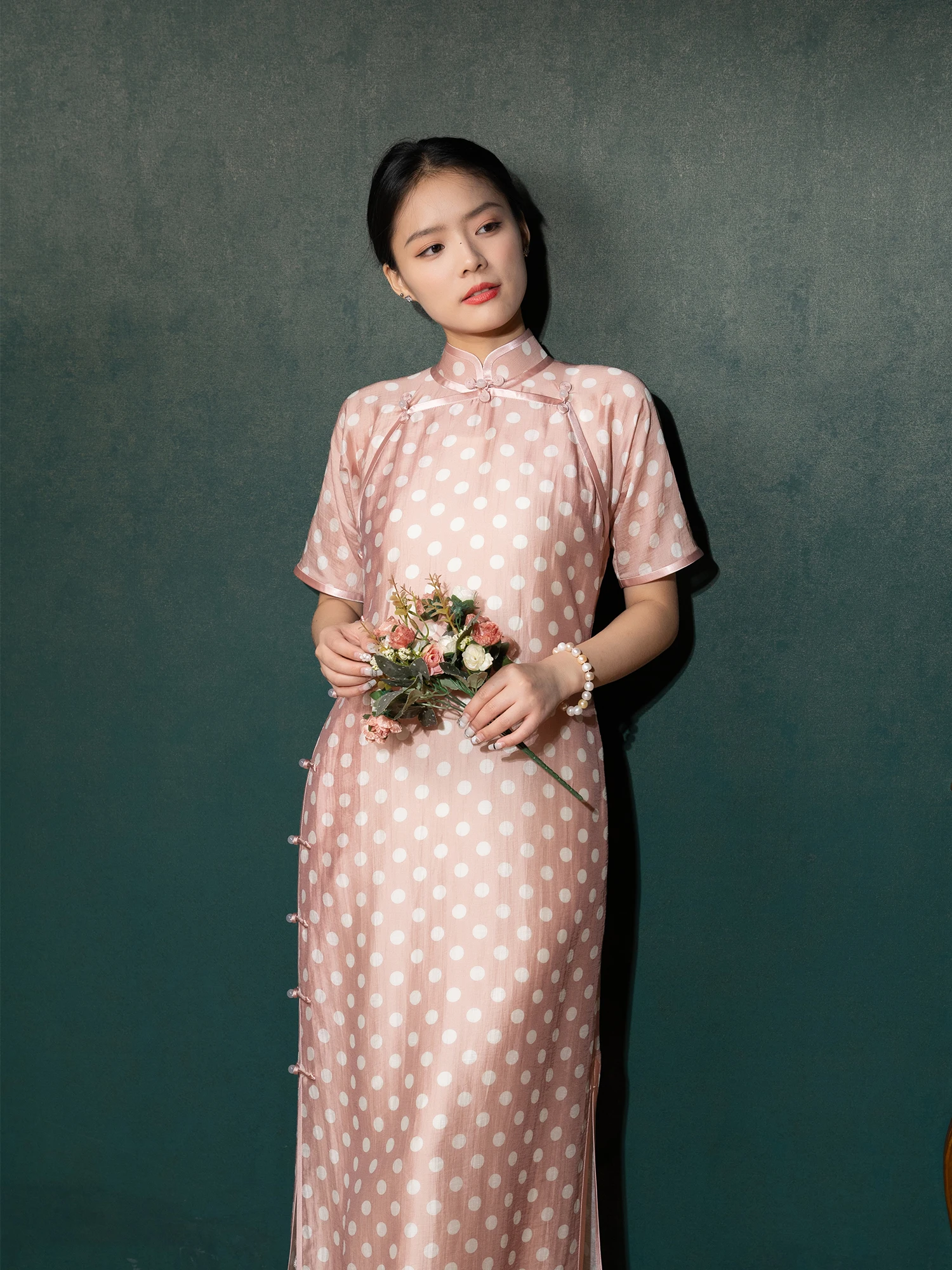 

Легкое летнее платье из шелка с двойным воротником и низким разрезом, дышащее, тонкое, модель Ele Loose Silk