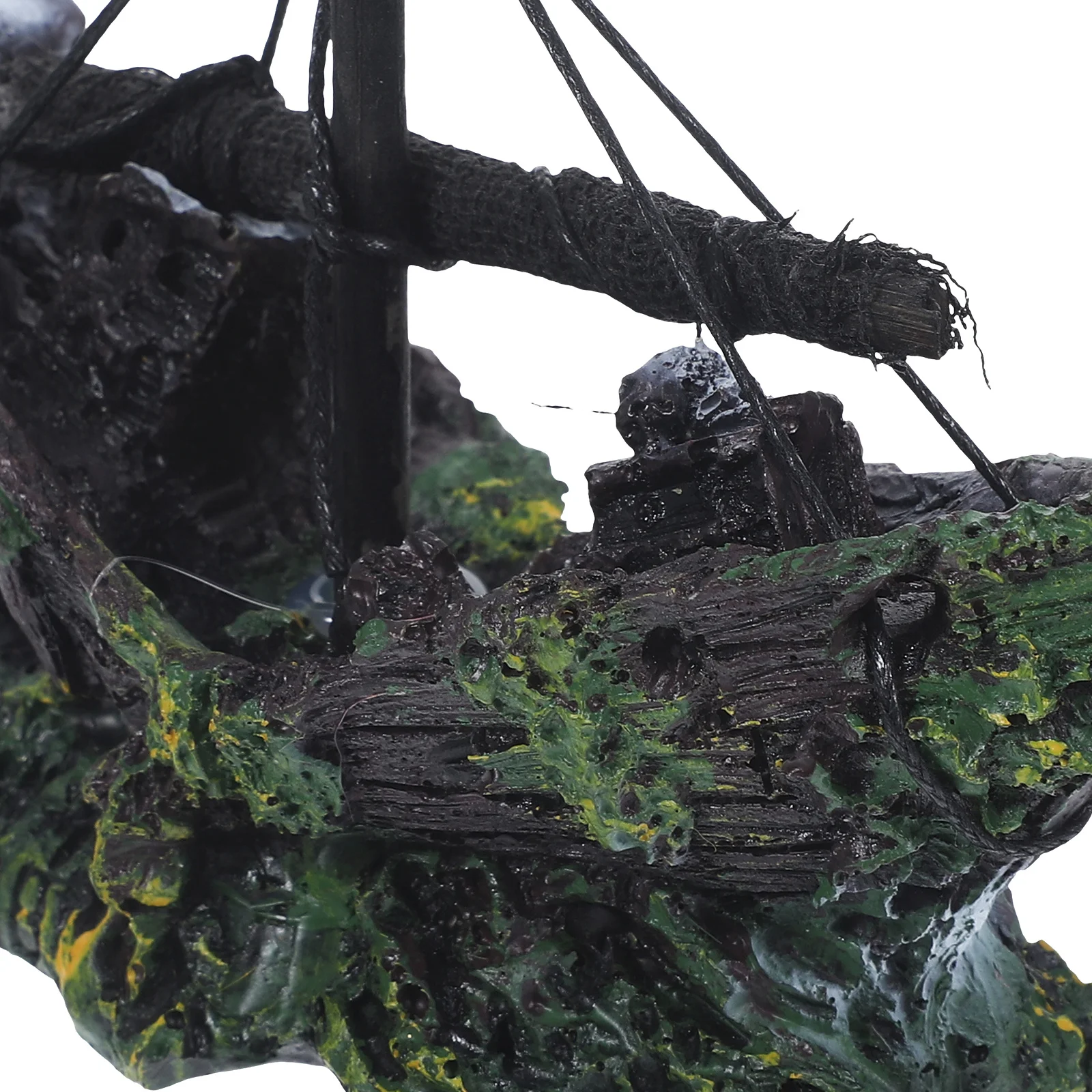 

Aquarium Shipwreck Decor Resin Pirate Broken Boat Hideout Cave Fish Tank Ornament Durable Sunken Ship Decoration
