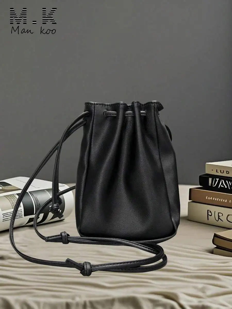 Men's Korean Business Backpack: Large Capacity for Laptop, Travel & School. Includes Phone Pouch.
