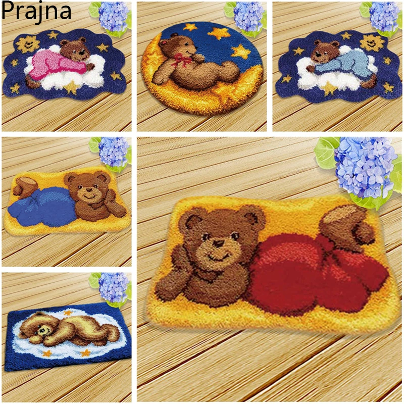 

Cartoon Bear Latch Hook DIY Segment Embroidery Material Handcraft Latch Hook Rug Kits Carpet Embroidery Supplies doe het zelf