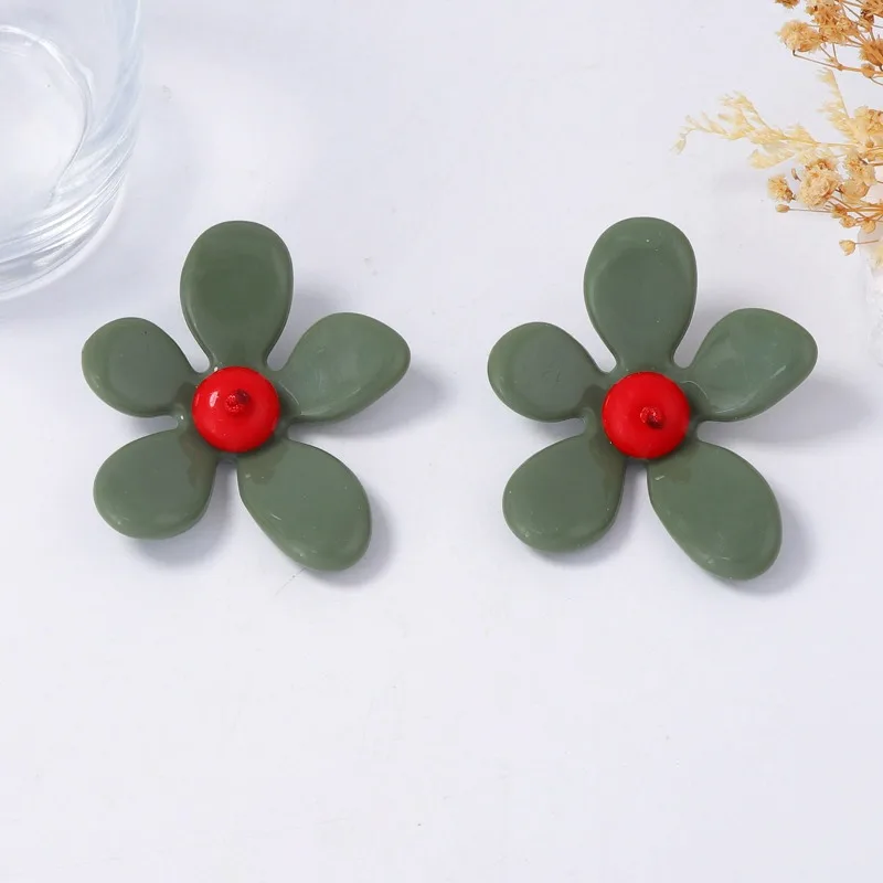 Simple, Fashionable, Fresh and Versatile Resin Plastic Exaggerated Large Flower Stud Earrings, Daily Commuter Women