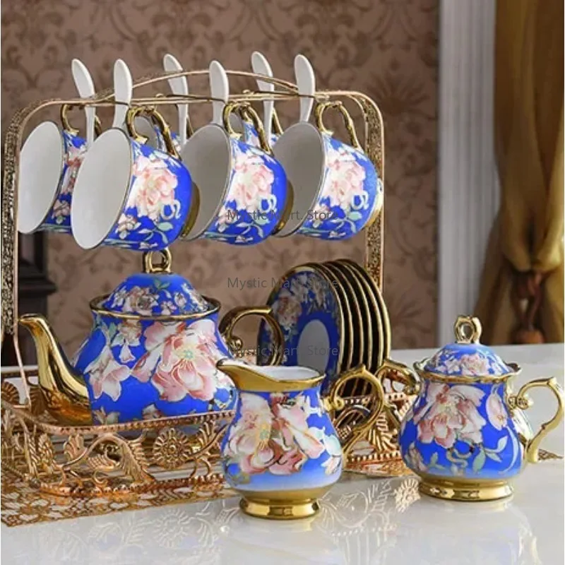 Set da caffè in ceramica europea con tazza da caffè Set britannico di tazze da tè pomeridiano Camelia