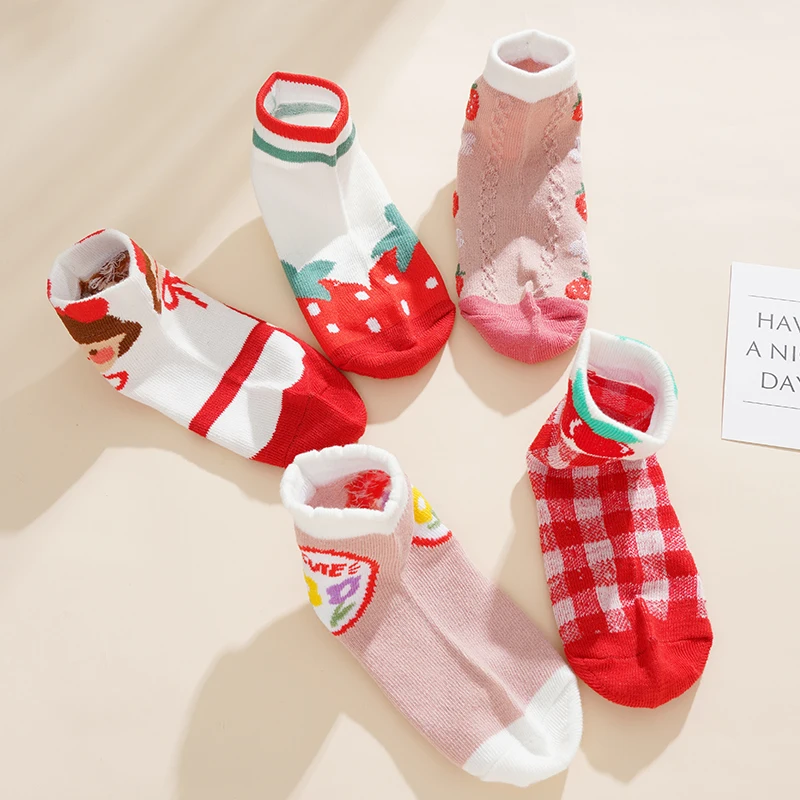 5 Pairs Autumn New Red Strawberry Series Socks For Baby Girls Sweet And Cute Casual Socks Soft And Comfortable Children's Socks