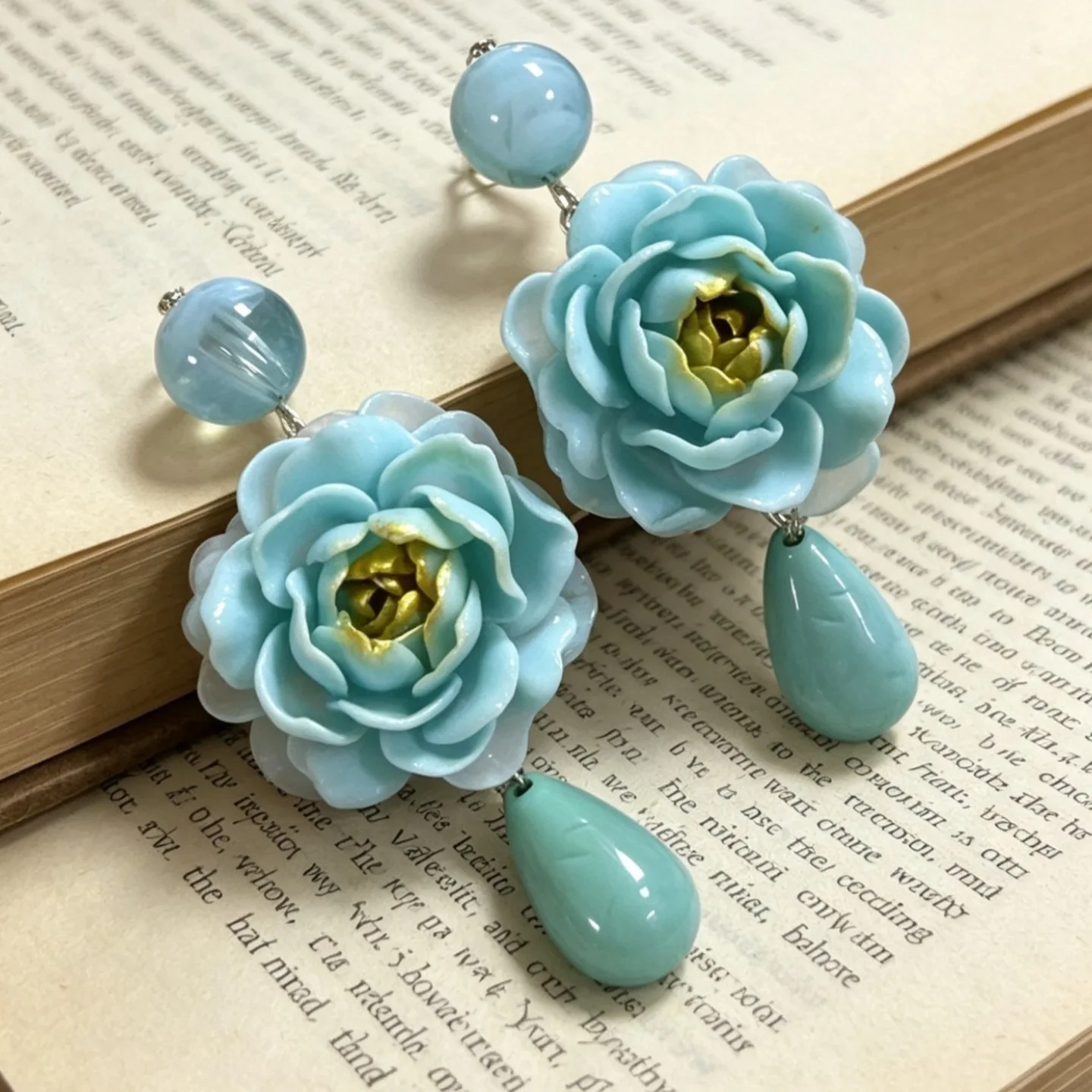 Blue water drop begonia flower stud earrings niche design unique and beautiful gold stamen peony flower earrings smudge earrings