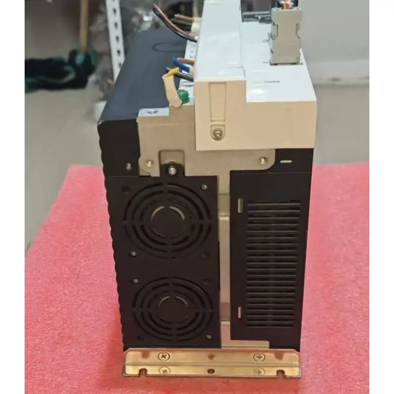

Used MFDHTA390E 3KW servo drive tested OK and shipped quickly