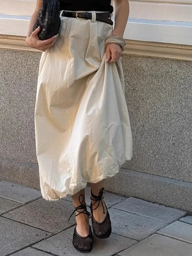 Fashion street photography simple half skirt spring and summer new style casual and comfortable fluffy flower bud half skirt