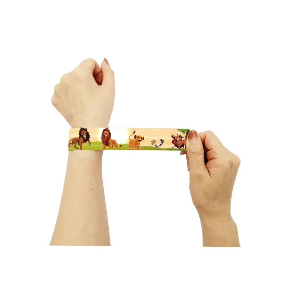 Braccialetti a scatto Disney Lion King - Pinata giocattolo buttino/riempitore per sacchetti da festa Kid Pocket Slap Band regalo per bomboniere di compleanno per ragazze e ragazzi