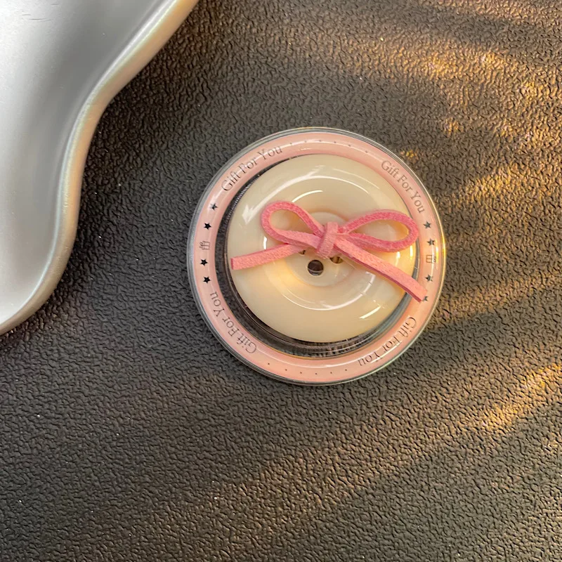 Ins estilo minimalista botão arco airbag suporte desktop volta adesivo nicho universal magsafe suporte magnético para iphone 17 16 15