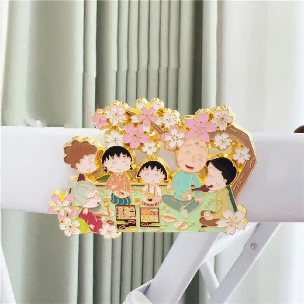 Chibi Maruko-chan cherry tree Family portraits Metal Refrigerator magnetic sticker Cartoon Anime periphery birthday Holiday gift