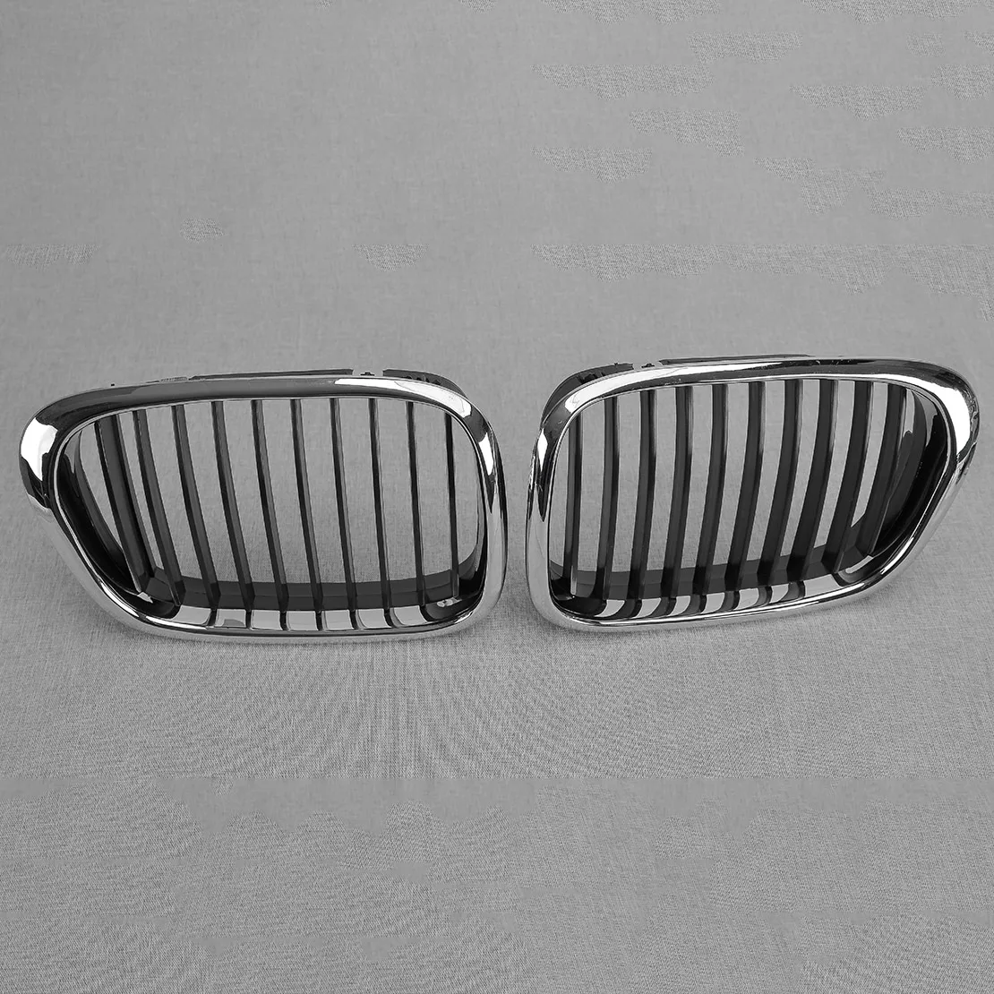 

51137005837 1 Pair Car Front Bumper Hood Grilles Fit For BMW 5 E39 520i 523i 525i 528i 530i 535i 540i M5 1999-2003 51137005838