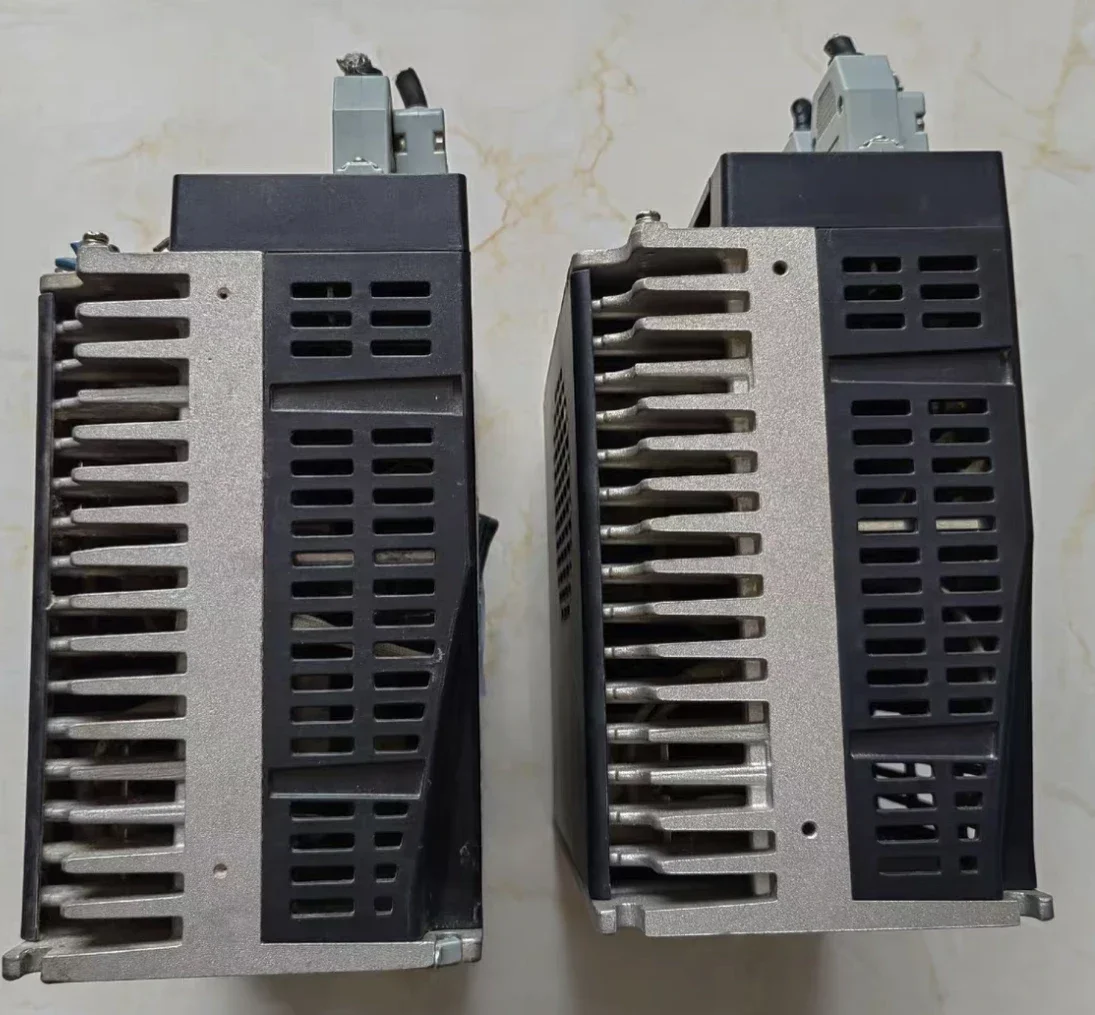 Used driver EPS-M151515AA-0000 features pack