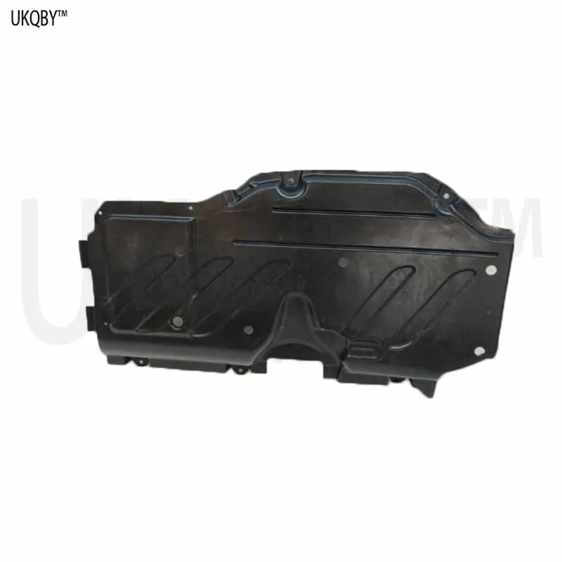 

Me RC ed es Be nz GLS 450 4MATIC [ 167921 ] Нижняя конструкционная накладка А 1676809701 A 1676809601