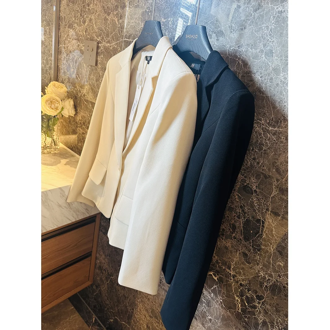 

Elegant Ivory White Bubble Beauty 25 Early Autumn Business Quality Gold Button Suit Jacket Women's Straight Tube Style Long S...