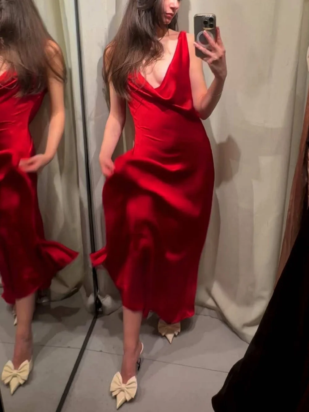

Summer sexy pleated texture chic red women's party dress sleeveless beach maxi dress new style commuting high street style