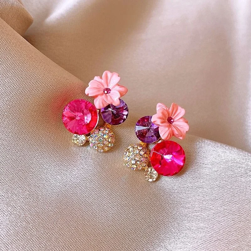 New Exquisite Pink Crystal Flower Earrings With Rhinestones For Women Personalized Daily Accessory Party Jewelry Birthday Gifts