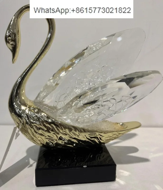 

Light luxury crystal swan ornaments with a high-end feel, living room, bedroom, study, wine cabinet decorations