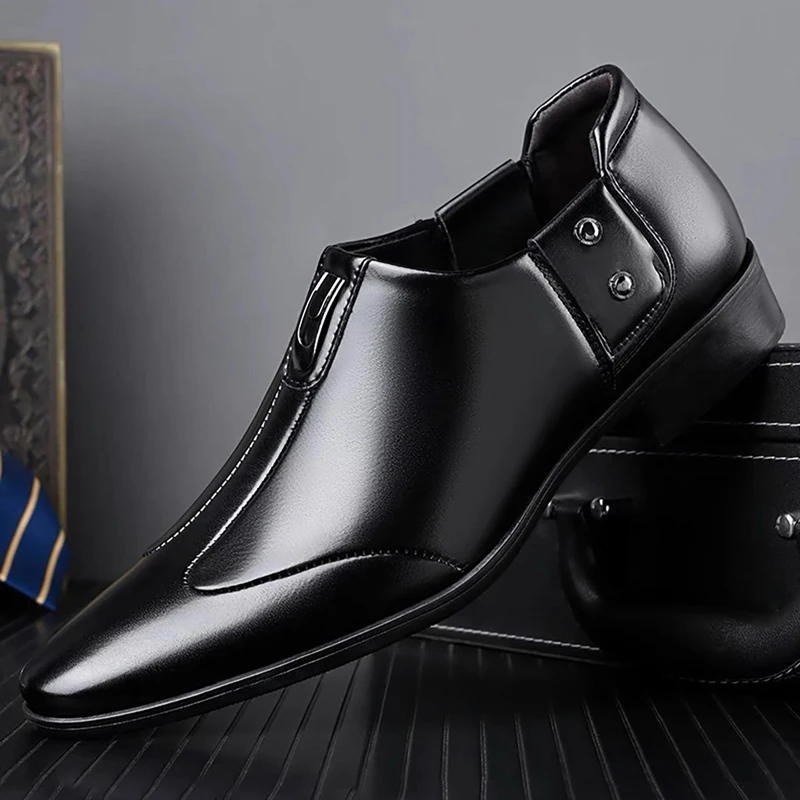New Arrival Summer Business Casual Mens Shoes Breathable Soft Sole Slip on Loafers Premium Work Office Footwear