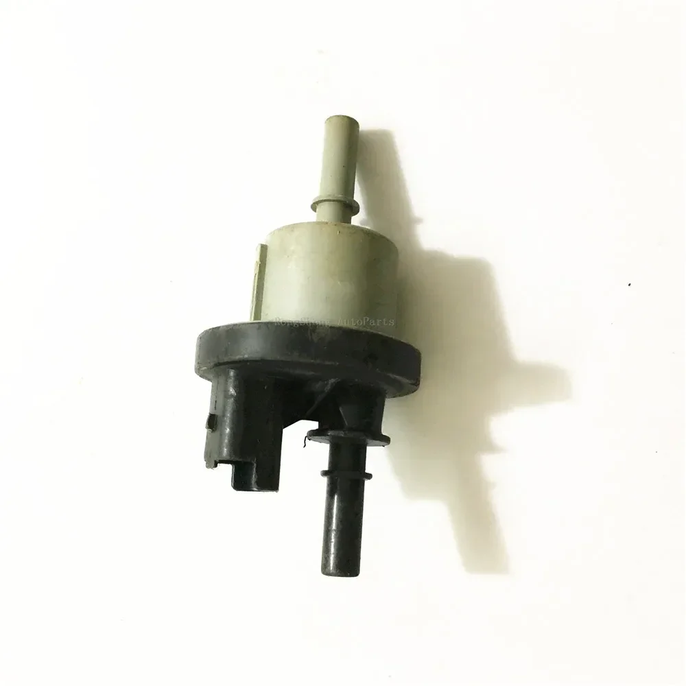 8200248821 For Renault captur vacuum solenoid valve module sensor 269516045