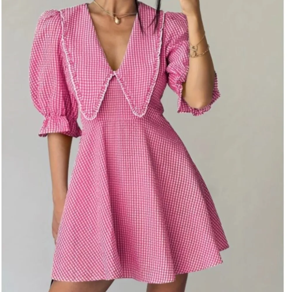 

2025 vestidos de fiesta elegantes plaids dresses woman V-neck roupas feminina sweet sweet midi dress Puff sleeves mini skirt