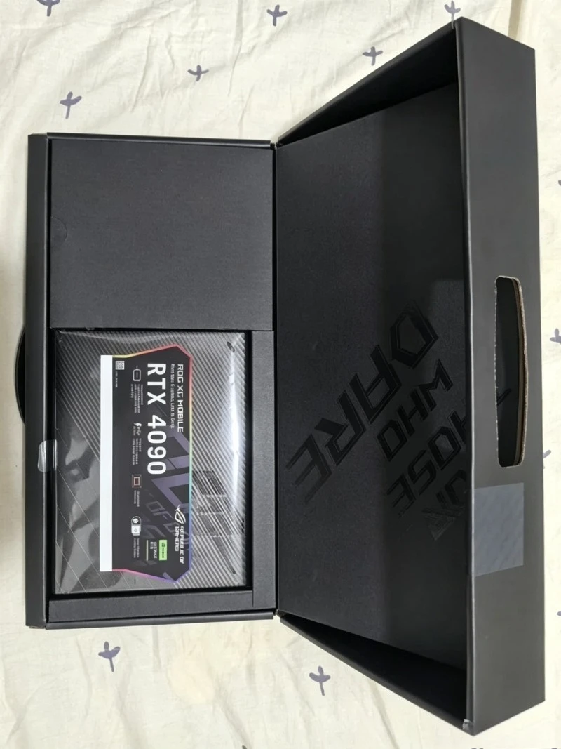 ROG XG Mobile External Cassette Docking Station 13/16G Graphics Commemorative Edition RTX3080/4090,