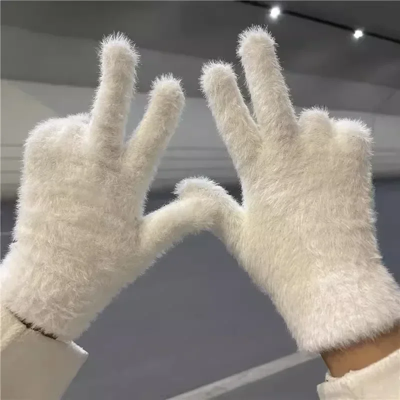 Korean INS Style Lovely Coral Velvet Fingerless Furry breathable Gloves Winter Solid Color Versatile Plush Thickened Cold-proof