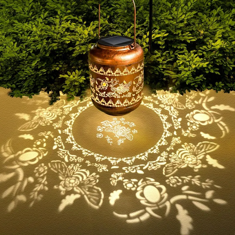 Bee Solar lentera luar ruangan gantung tahan air lebah dekorasi taman ibu nenek Ironwork Hollow logam Solar lampu dekorasi