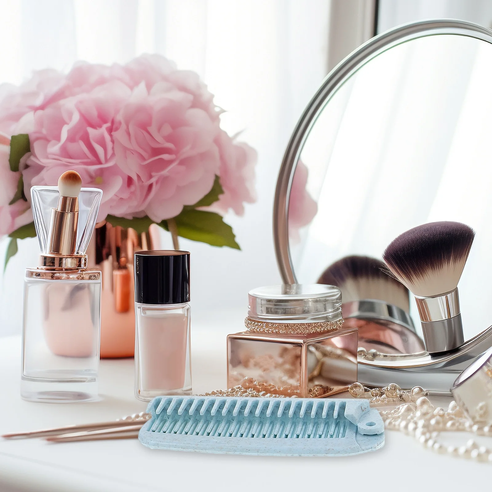 

4Pcs Compact Hair Straight Comb Portable Non-Static Folding Comb for Women Men Ideal Gift for Family Friends on Trip