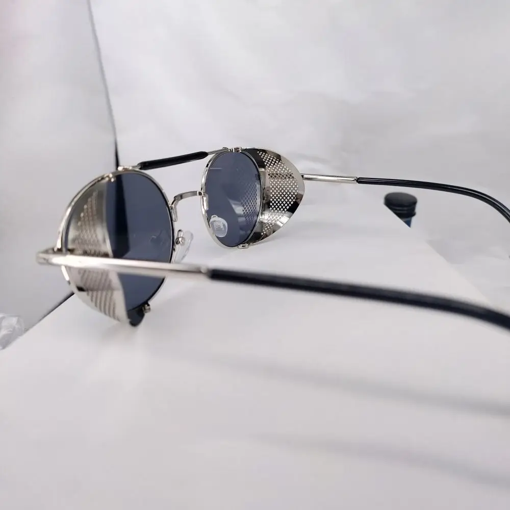 نظارات شمسية رجالى و نساء مضادة للأضواء فوق البنفسجية ، نظارات سوداء ، إطار معدني فاكر ، حماية العين ، إكسسوارات السفر ،