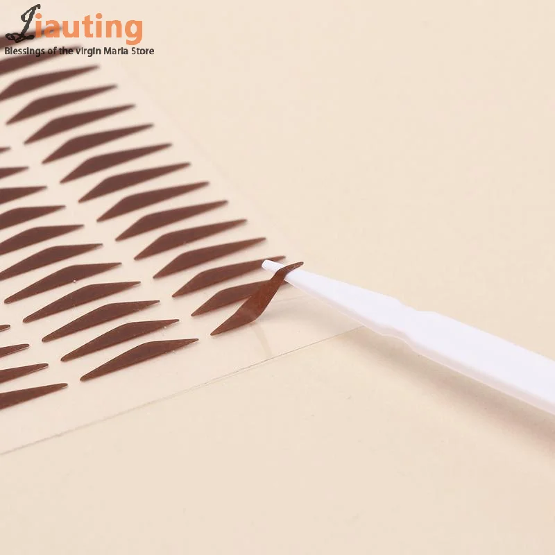 Waterbestendige eyeliner-stempelstickers Molding met één stok Gemakkelijk te gebruiken Waterbestendig Zweetbestendig Zweetbestendig