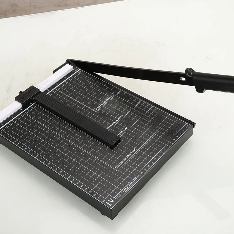 เครื่องทำลายเอกสารสำหรับโรงเรียนและสำนักงานมืออาชีพเครื่องตัดภาพตัด A4สีดำ