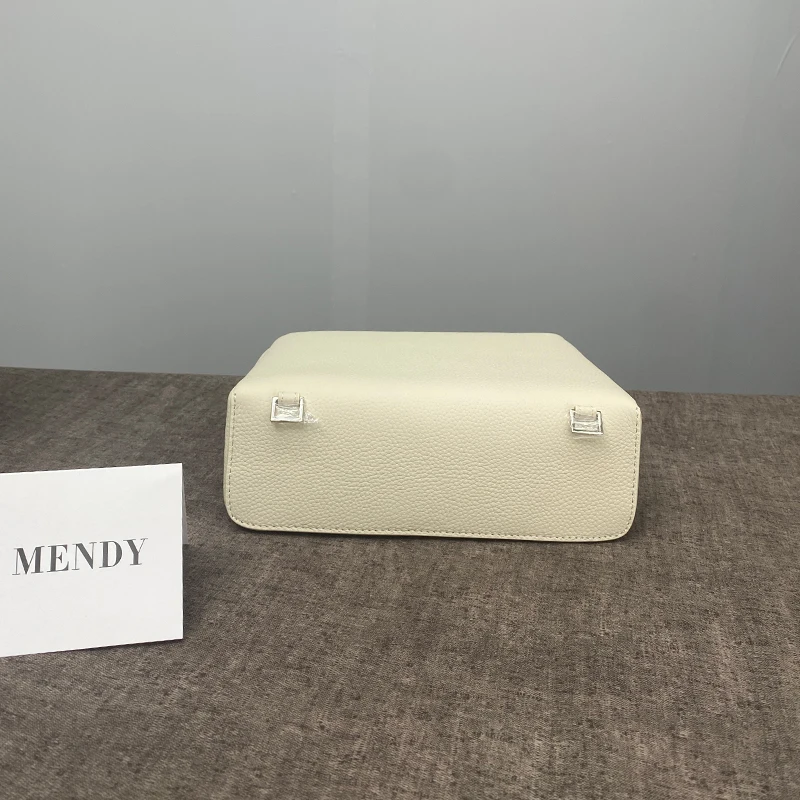 حقائب ظهر صغيرة للنساء حقيبة كتف جلدية ناعمة للسفر حقيبة نسائية ذات سعة كبيرة حقيبة مدرسية تصميم عصري بسيط