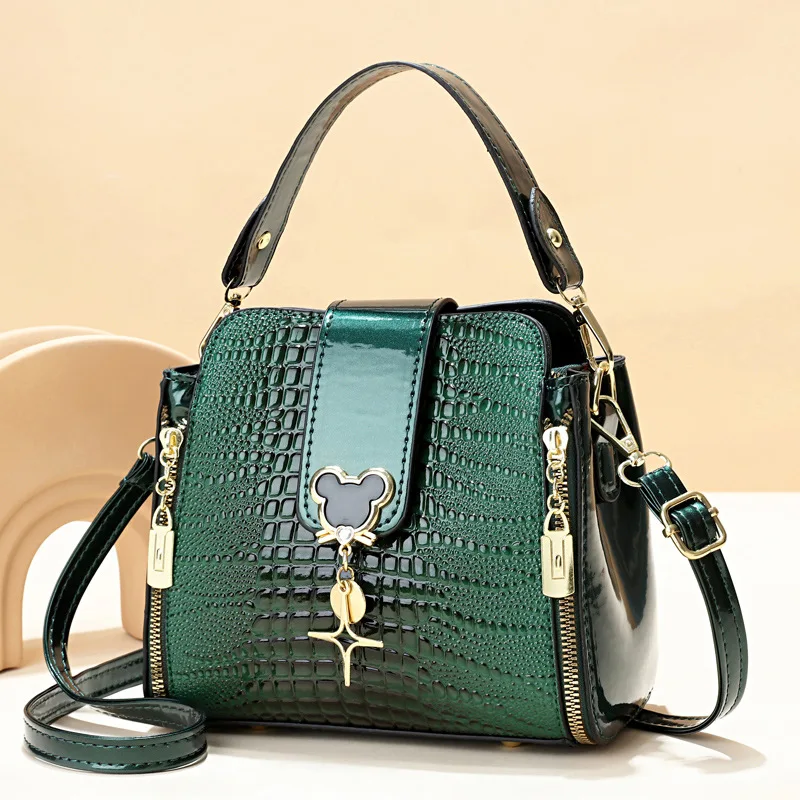 

New Women's Bag 2025 Fashion Shoulder Bags Europeand The United States All-match Womens Messenger Bag Women's Luxury Handbag