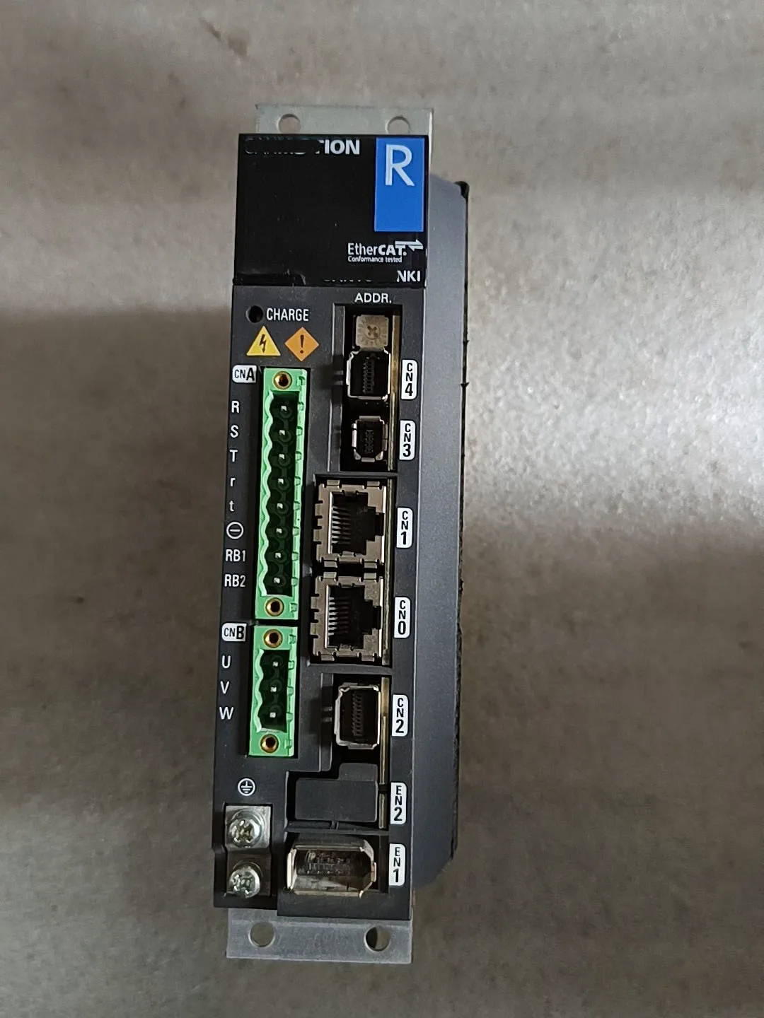 

RS2A03A0KA4W00 Servo Drive for Sanyo RS2A03A0KA4W00