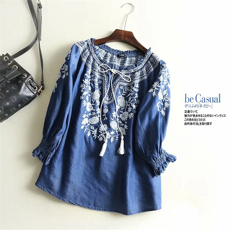 2023 nuova moda primavera Casual camicia di jeans donna scollo a v nappa allentata Boho etnico Vintage ricamo camicetta top Blusa Feminina