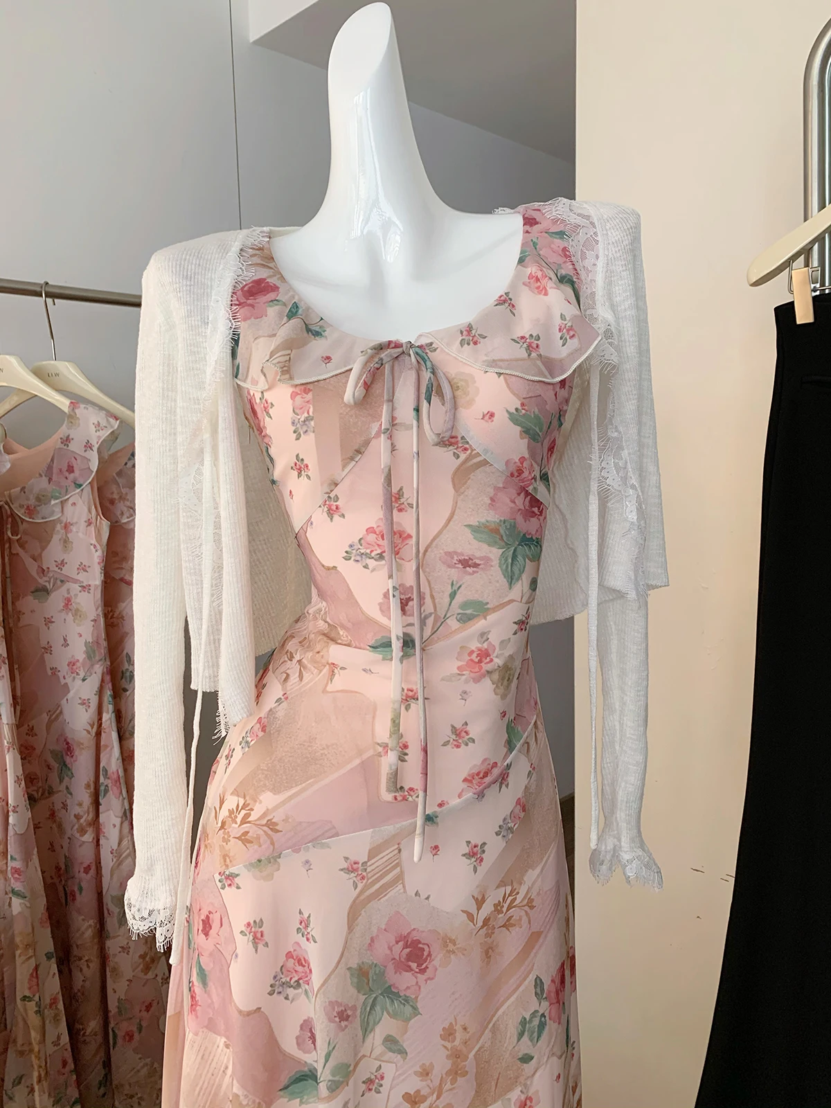 فستان نسائي صيفي طويل مكشكش على الكتف بدون أكمام مزين بالزهور، فستان طويل نحيف للعطلات #2