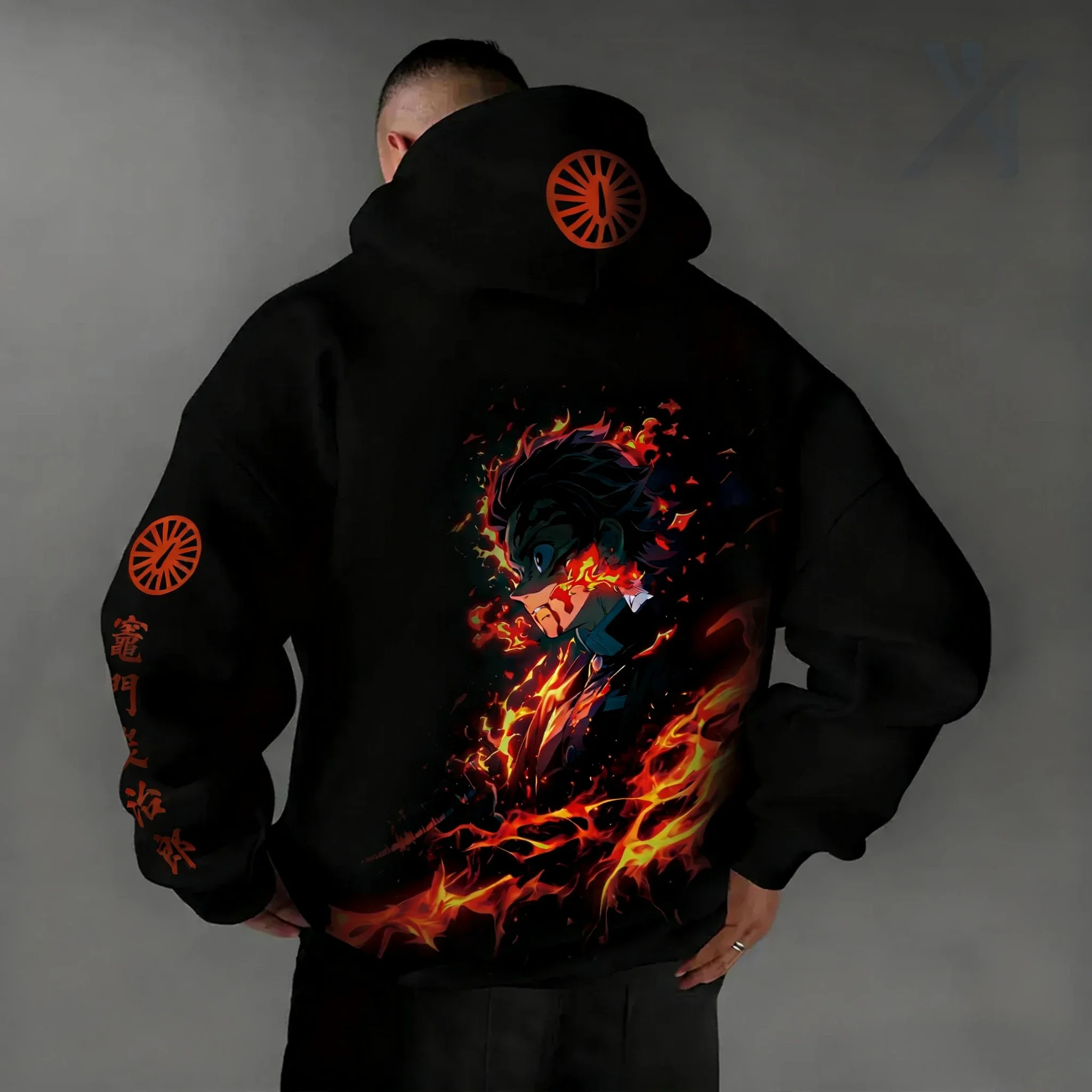 Demon Slayer Anime Autunno/Inverno Felpa con cappuccio con cerniera 2025 Nuovo Kamado Tanjirou Co-branded stampato Casual Allentato Genitore Bambino Top