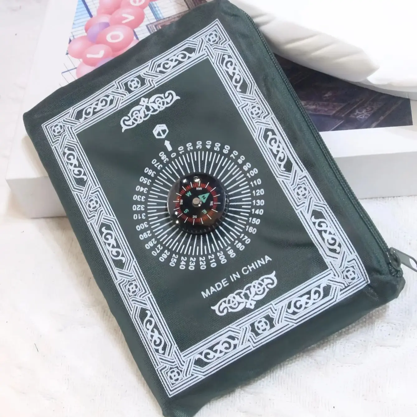 5 Stück Tragbare Gebetsmatte mit Kompass, Kniematte für Muslime, Wasserdichte Gebetsmatte mit Tasche, 60x100cm – Detail 6