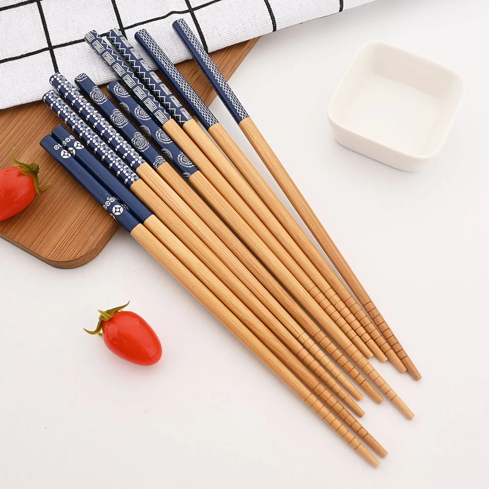 1Pair Blue Reusable Handmade Chopstick Bamboo Japanese Natural Wood Chopsticks Sushi Food Flower Wooden Chop Sticks Tableware